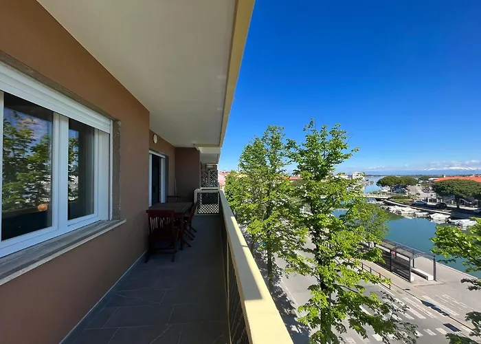 Scaramuzza 7 Apartman *